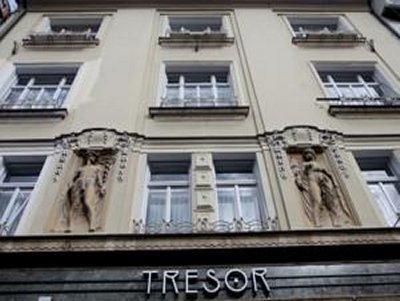 Hostel Tresor Любляна Экстерьер фото